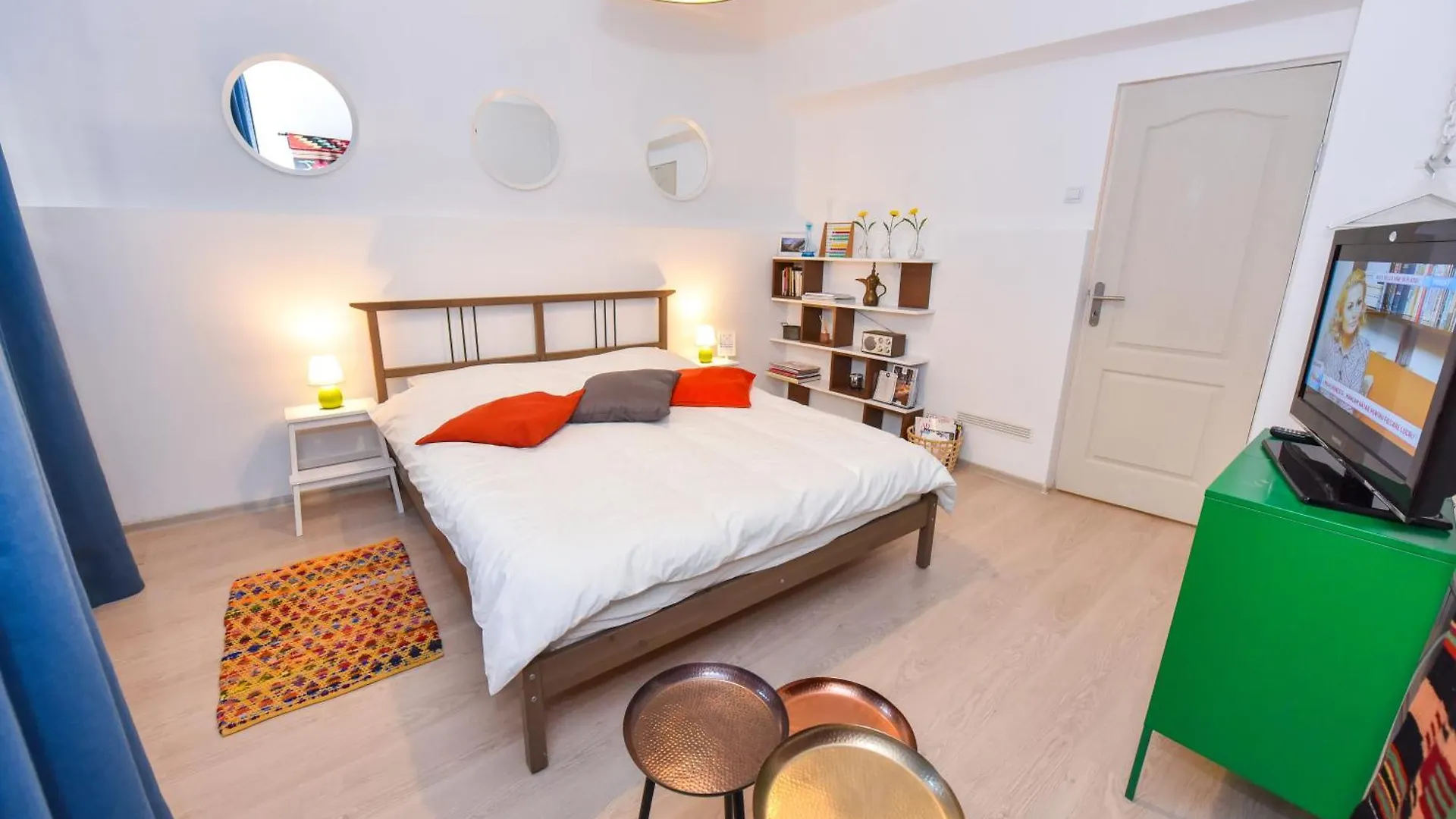 Bohemian Apartment Downtown Bucarest