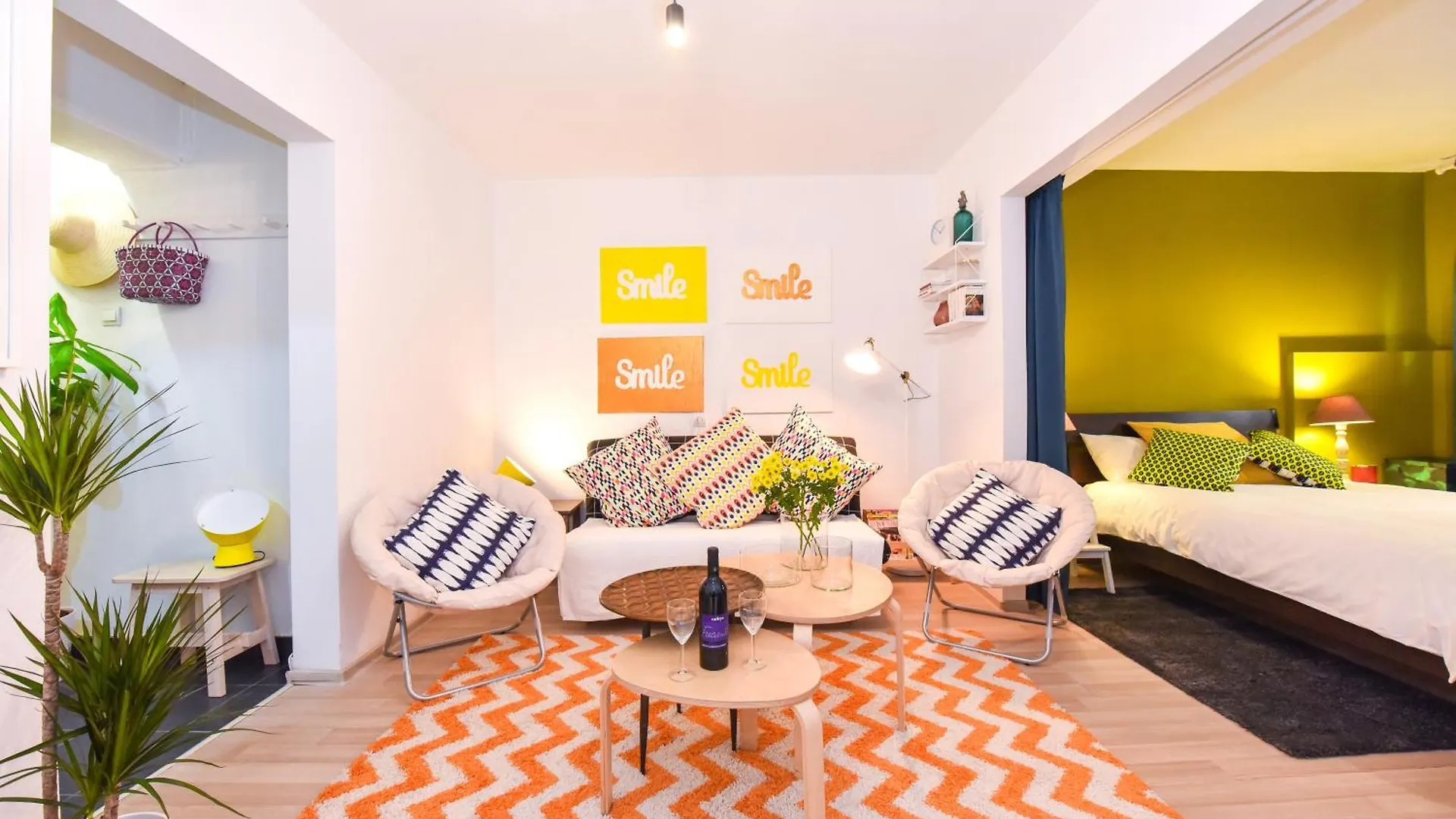 Bohemian Apartment Downtown Bucarest