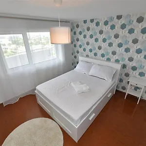 Apartament Lux 1 Mai Pod, Bucureşti