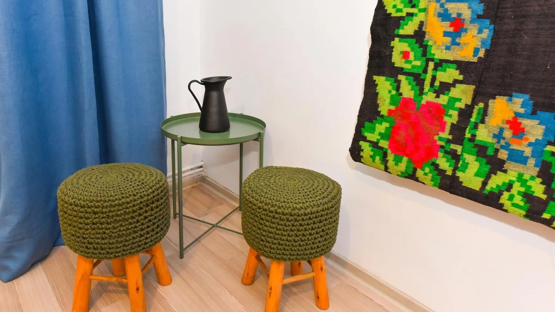 Bohemian Apartment Downtown 부쿠레슈티