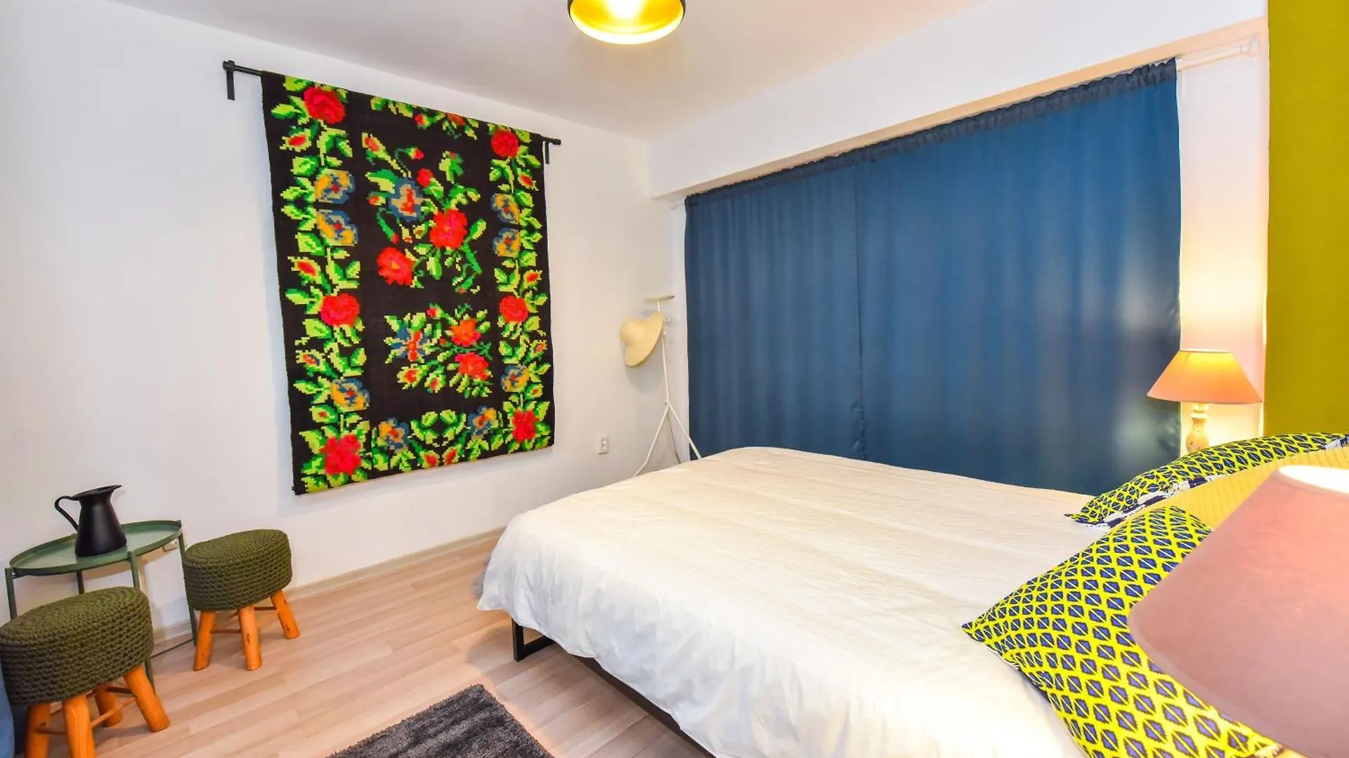 Bohemian Apartment Downtown 부쿠레슈티